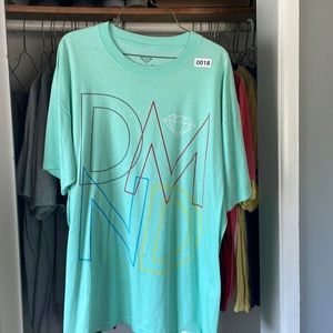 Diamond Supply shirt